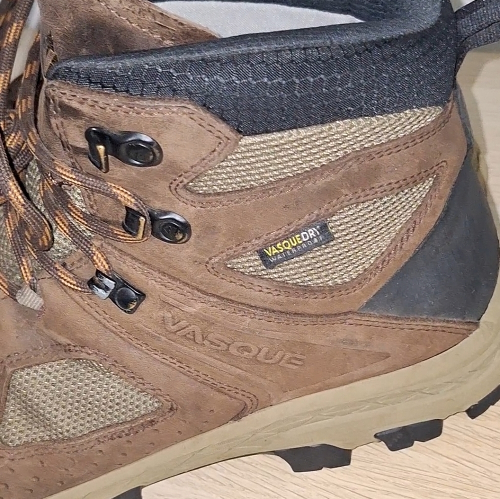 ⛰️Vasque 7742 Breeze Hiking Boots - Picture 6 of 11